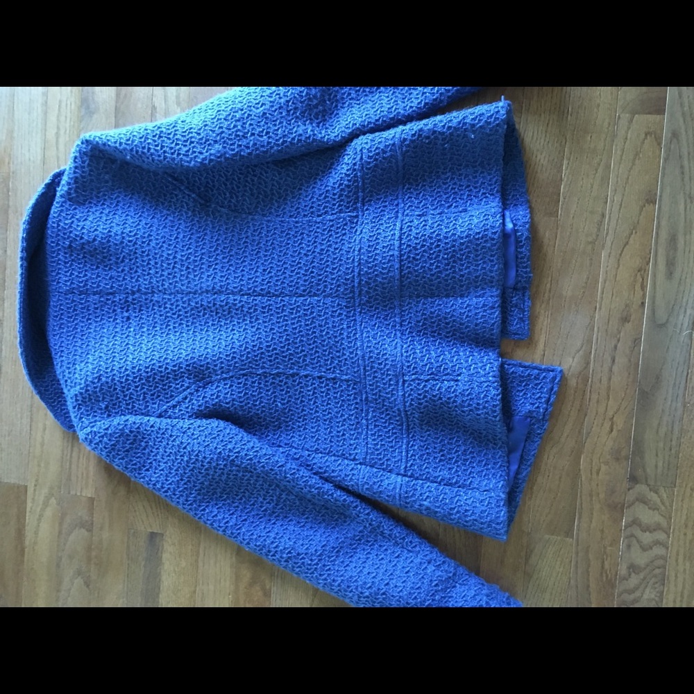 Jacket - Picture 3 of 3